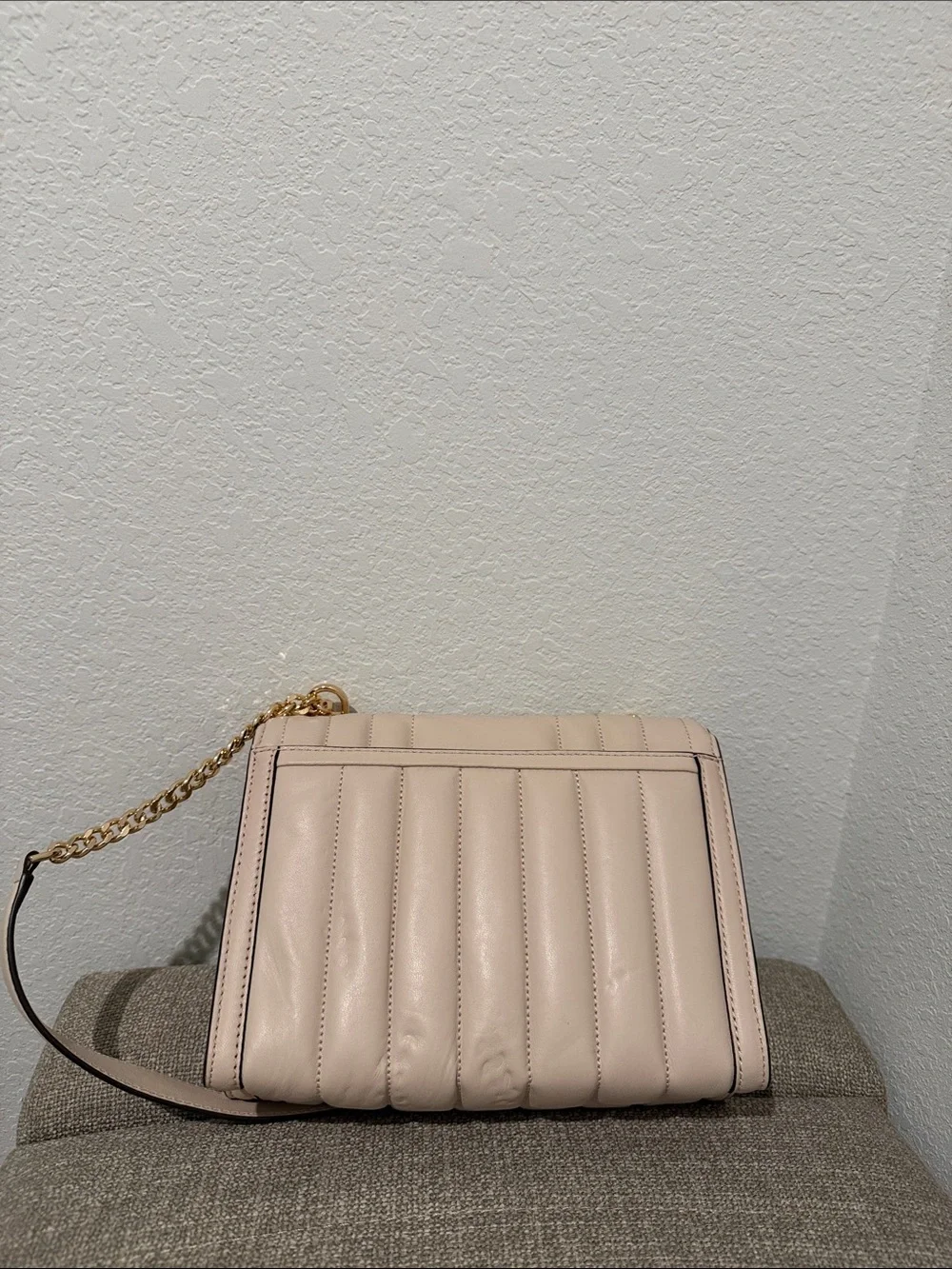 Michael Kors Chevron Quilted Shoulder Bag in Pale Pink with Gold Chain